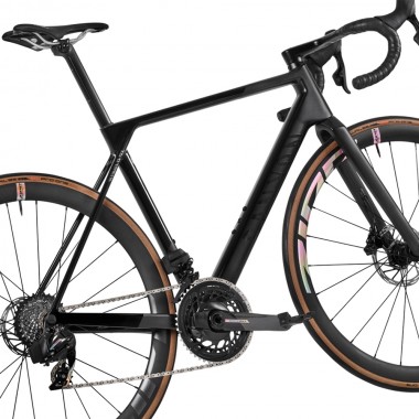 2023 Canyon Ultimate CF SLX 8 Force AXS Road Bike 2023 Canyon Ultimate CF SLX 8 Force AXS Road Bike